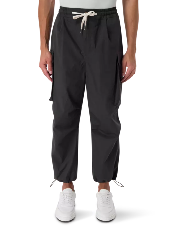 /original/C2SWCPBK_CONI_Black_3.png_convert-600x800