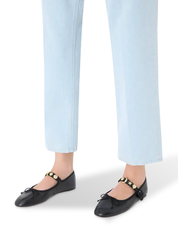 /original/CHIARA_LORA_Black_2.png_convert-600x800