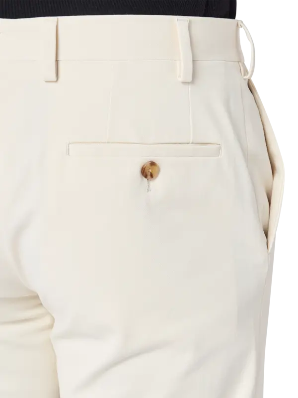 /original/CNPARIS_LARD_150White_5.png_convert-600x800