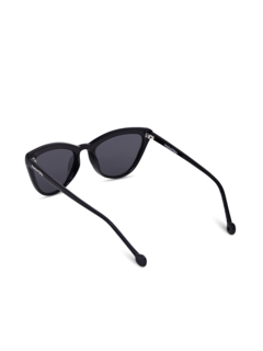 Black Cat-Eyed Sunglasses