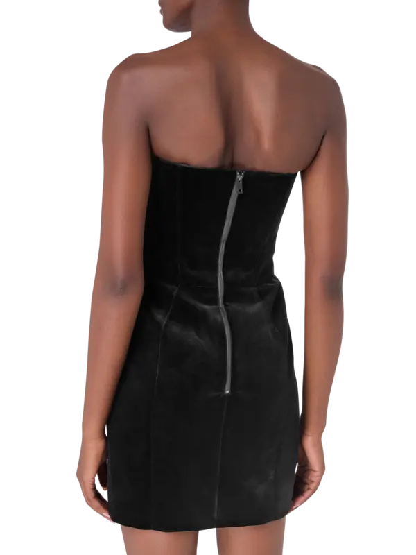 /original/COM1RO17962020_THMU_1999 Black_3.png_convert-600x800