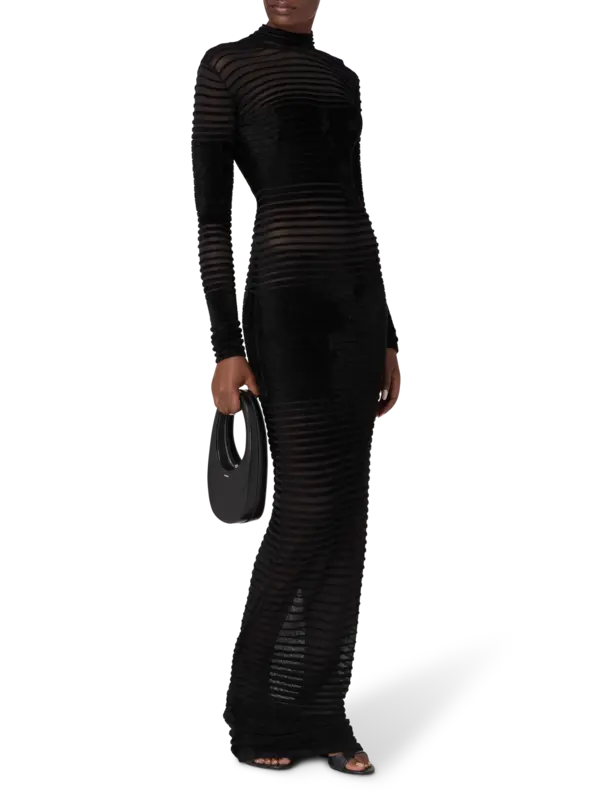 /original/COM2RO17941135_THMU_1999 Black_2.png_convert-600x800