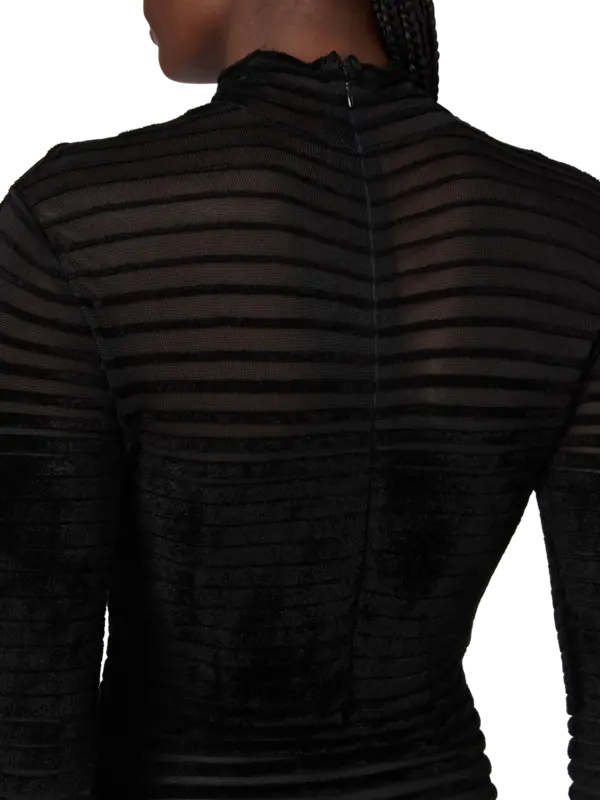 /original/COM2RO17941135_THMU_1999 Black_6.png_convert-600x800