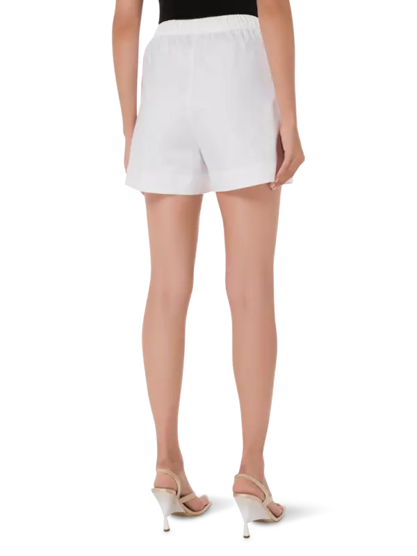 شورت كوني قصير