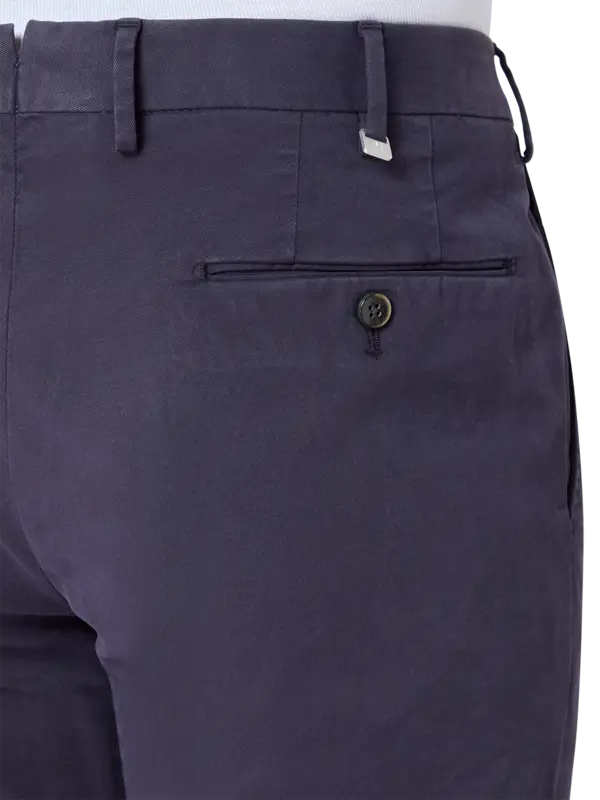 /original/COVT01Z00CL1_PTTO_Y384DkNav_5.png_convert-600x800