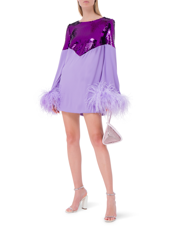 فستان قصير كرومبي بأكمام طويلة مزين بالترتر