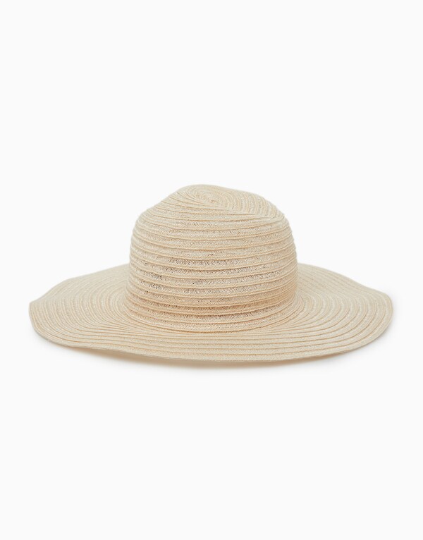 Street style hat