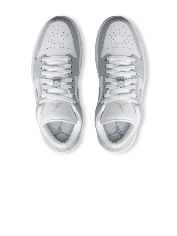 /original/DC0774-W_JORD_White_Wolf_5.png_convert-600x800