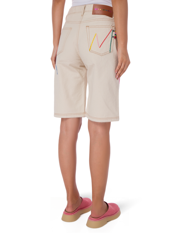 LUCKY CHARM EMBROIDERED SHORT