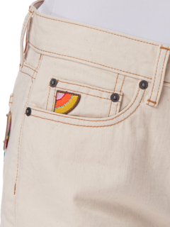 LUCKY CHARM EMBROIDERED SHORT