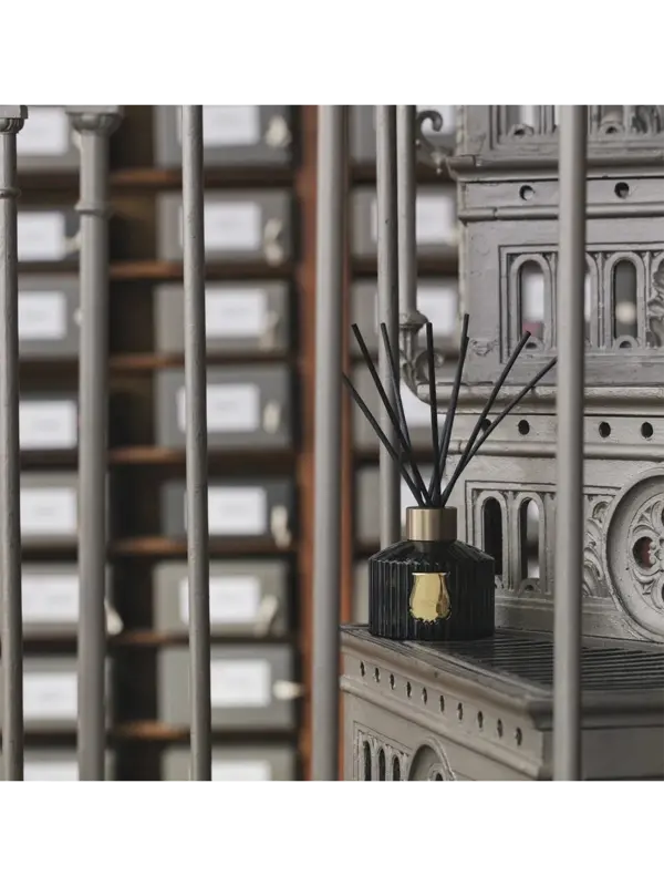 /original/DIF350ABD_CTUR_Green_2.png_convert-600x800