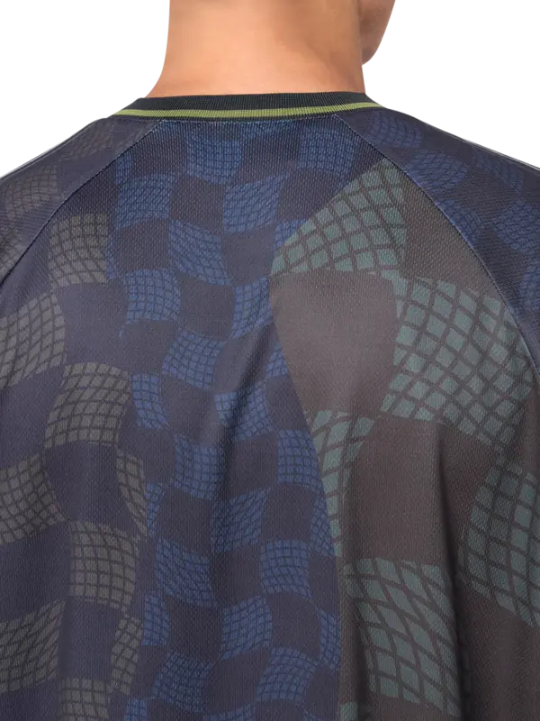 /original/DIMESU254BLK_DIME_Black_6.png_convert-600x800