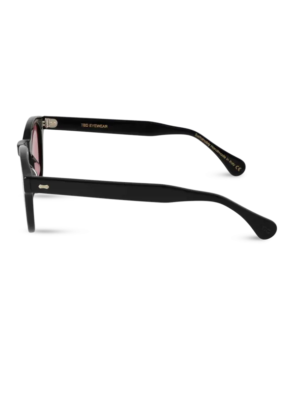 /original/DOEBKRE_TBD_Black_5.png_convert-600x800