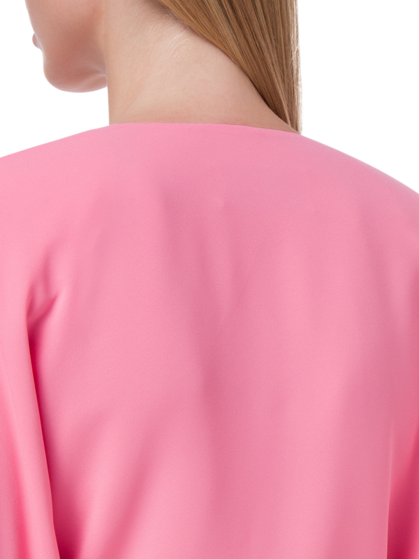 فستان دونا متوسط الطول بأكمام طويلة وحواف مزدوجة من قماش جورجيت