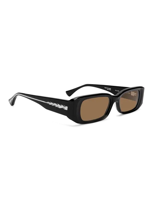 /original/DOUBLESLAP_BONN_Black Brow_2.png_convert-600x800