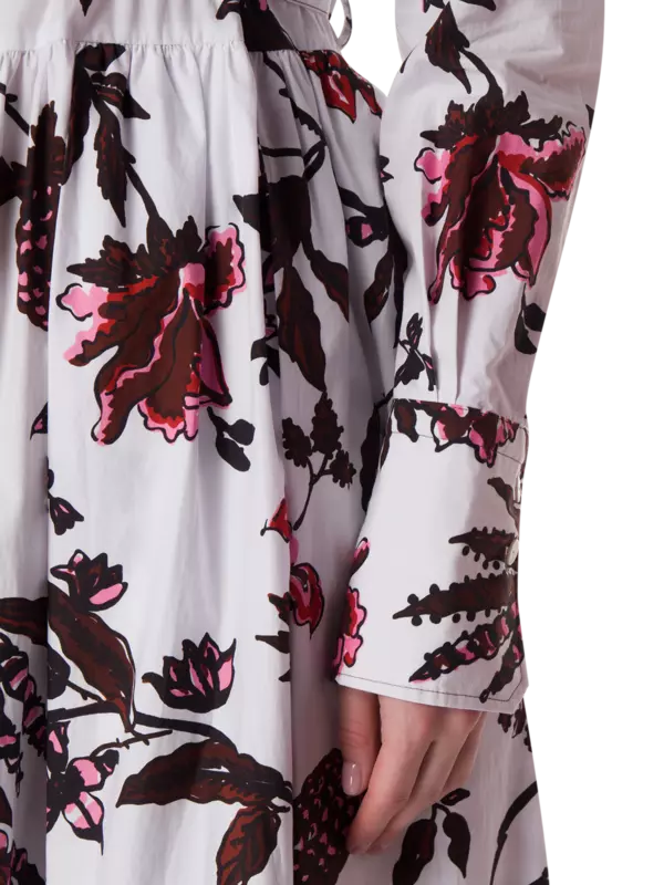 فستان طويل بتصميم قميص بكسرات