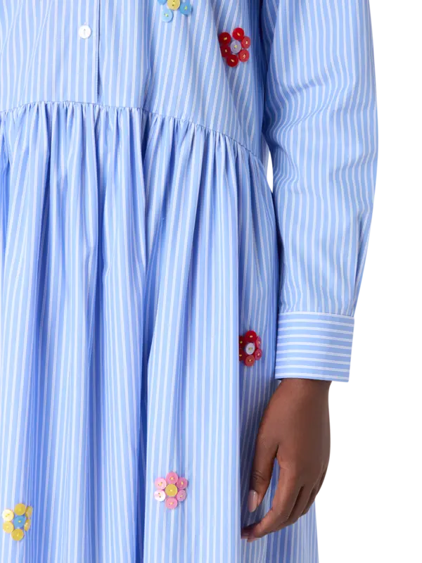 /original/DRE050A-AW25_MMKT_Blue White_5.png_convert-600x800