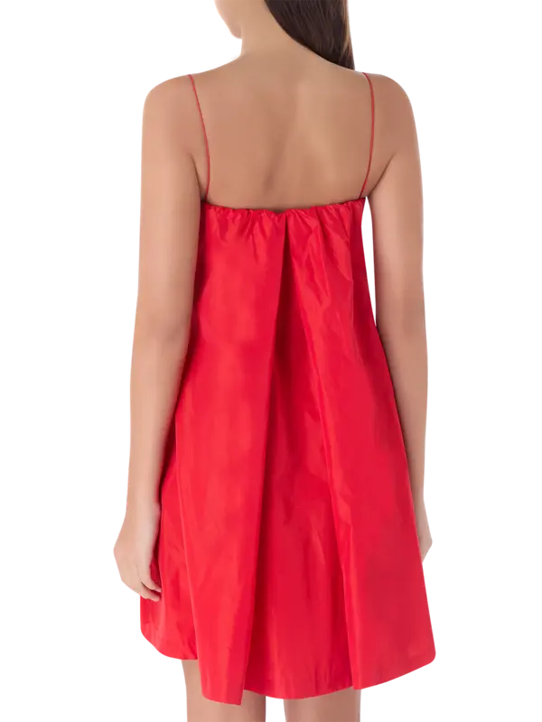 /original/DRESSESTE_BRNA_5_3.png_convert-600x800