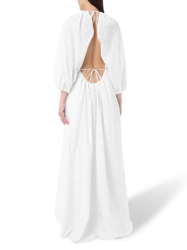 فستان طويل فران بتطريز إنجليزي