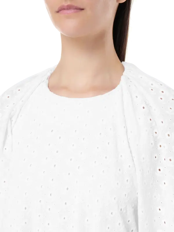 فستان طويل فران بتطريز إنجليزي