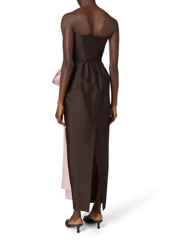 /original/DRESSLIN_BRNA_123_3.png_convert-600x800