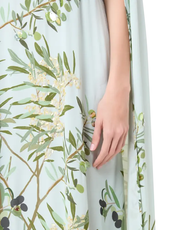 /original/DRESSMINEMB_BRNA_F10_5.png_convert-600x800