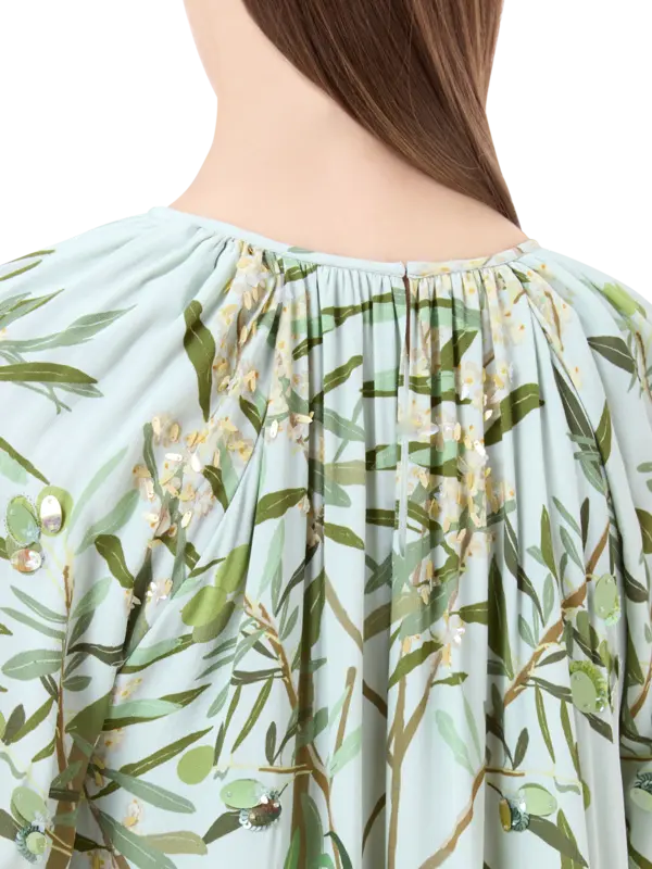 /original/DRESSMINEMB_BRNA_F10_6.png_convert-600x800