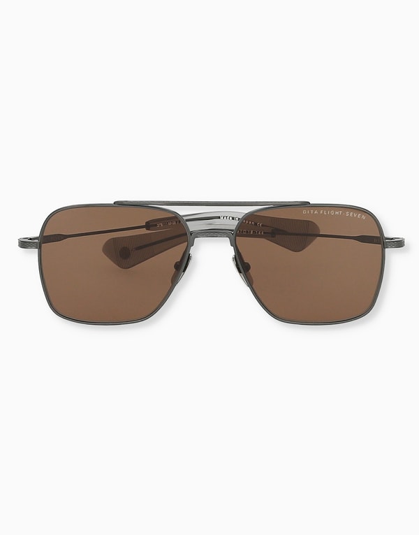 Basic brown sunglasses