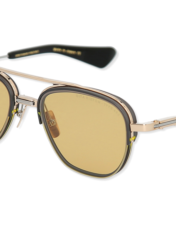 Square frame sunglasses