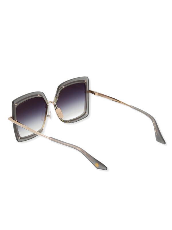 Oversized sunglasses