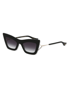 Classic black sunglasses