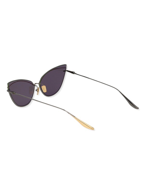 Delicate cat-eye sunglasses