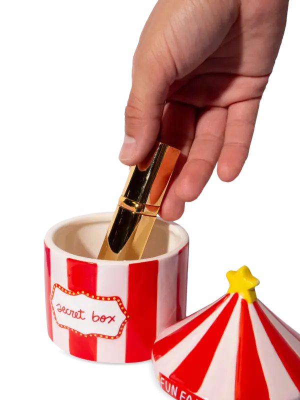 /original/DYBOXFUN_DOIY_Red_2.png_convert-600x800