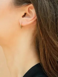 /original/E2Y1_LATN_Yellowgold_2.png_convert-240x320