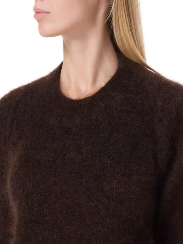 بلوزة محبوكة بدون ظهر