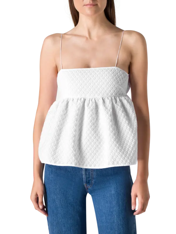 بلوزة سيلينا بلوسوم منقوشة بحمالات وحزام باجيت