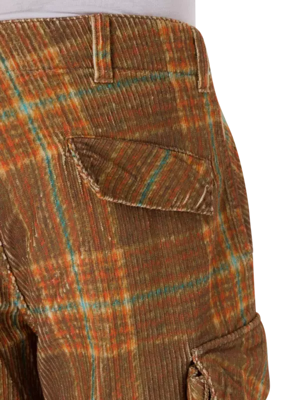 بنطال كارجو من قماش مخملي مضلع مزين بطبعة