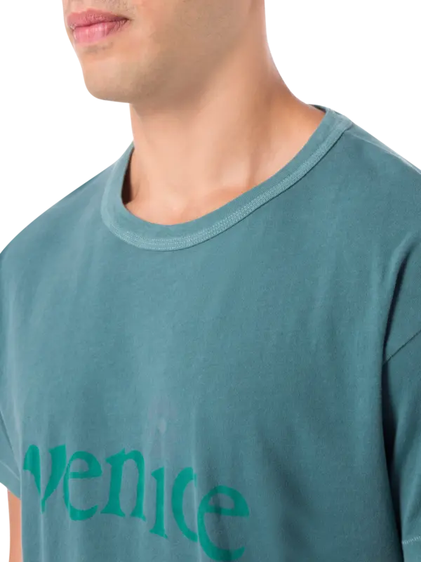 تيشرت فينيس