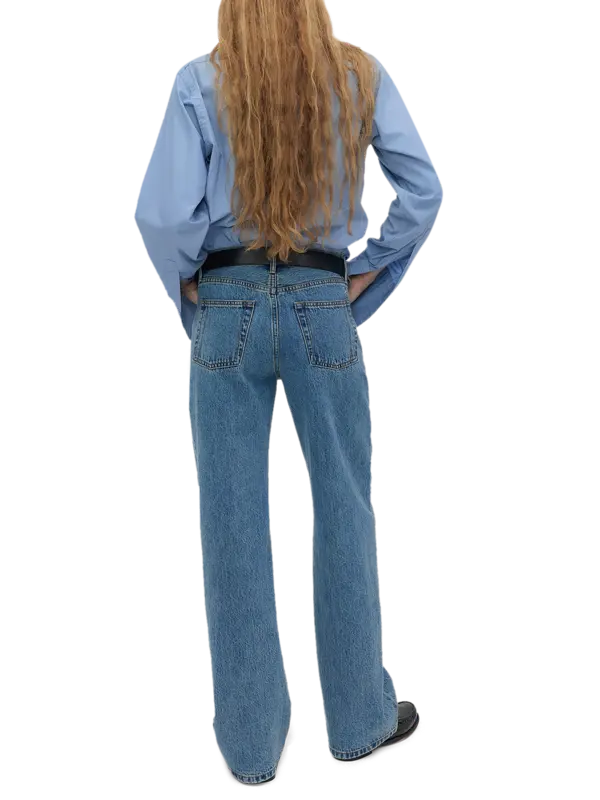 /original/EV-CB-OG_STIL_ClasscBlu_3.png_convert-600x800