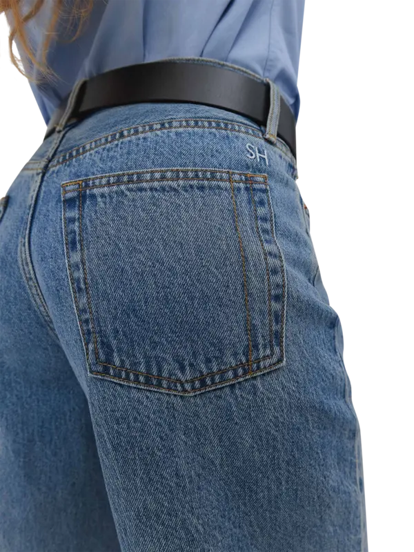 /original/EV-CB-OG_STIL_ClasscBlu_4.png_convert-600x800