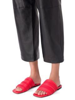 Vegan Pleated Slides