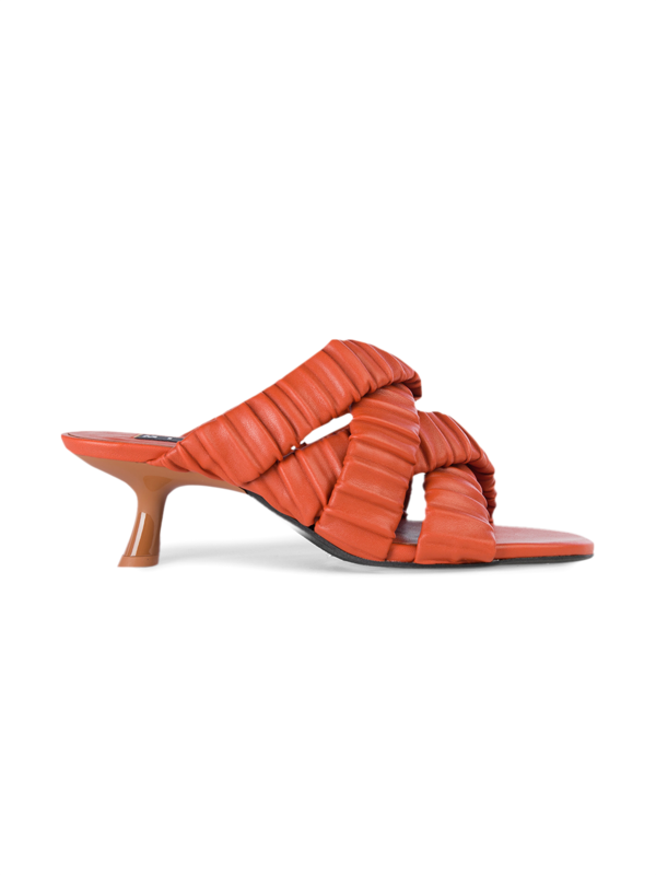 Vegan Criss-Cross Tee Heel