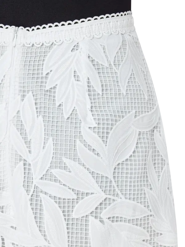 /original/F240LCW_WAIM_White_5.png_convert-600x800