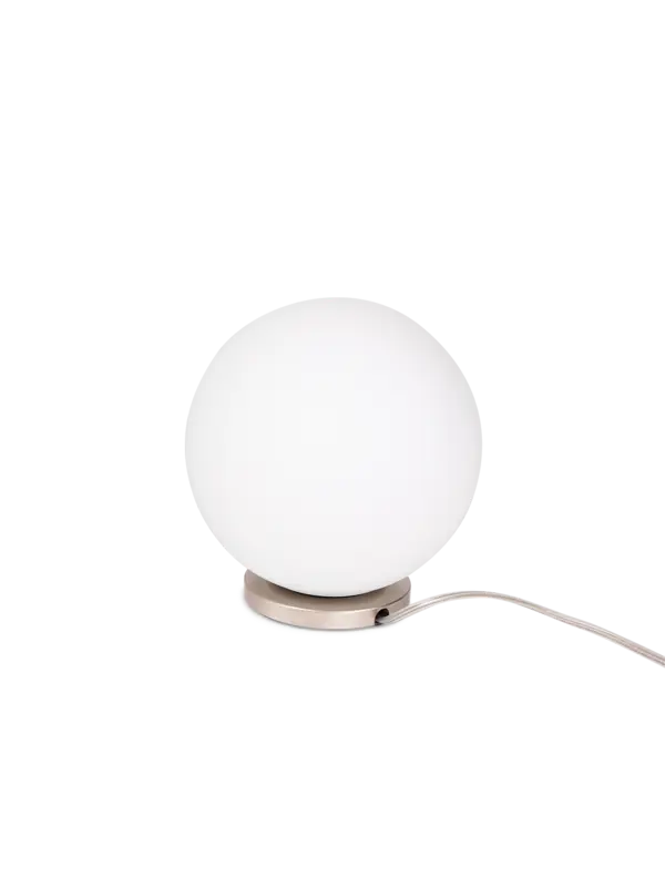 /original/F443000150NSNE_FONT_Satin Nike_2.png_convert-600x800