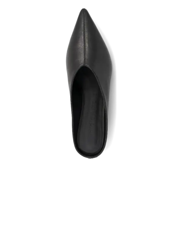 حذاء مفتوح تورو