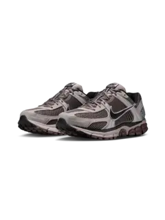 /original/FB9149-M_NIKE_College Gr_2.png_convert-240x320