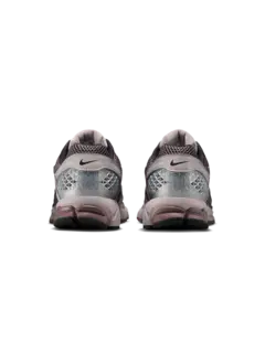 /original/FB9149-M_NIKE_College Gr_3.png_convert-240x320