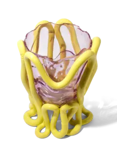 مزهرية إنديان سمر من تشكيلة فيش ديزاين من جايتانو بيشي