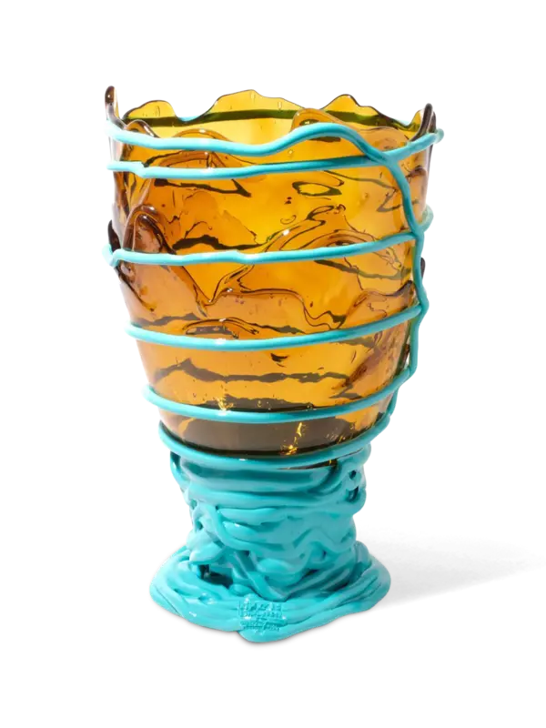 مزهرية بومبيتو لي أمبر من تشكيلة فيش ديزاين من جايتانو بيشي