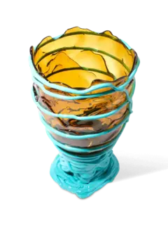 مزهرية بومبيتو لي أمبر من تشكيلة فيش ديزاين من جايتانو بيشي